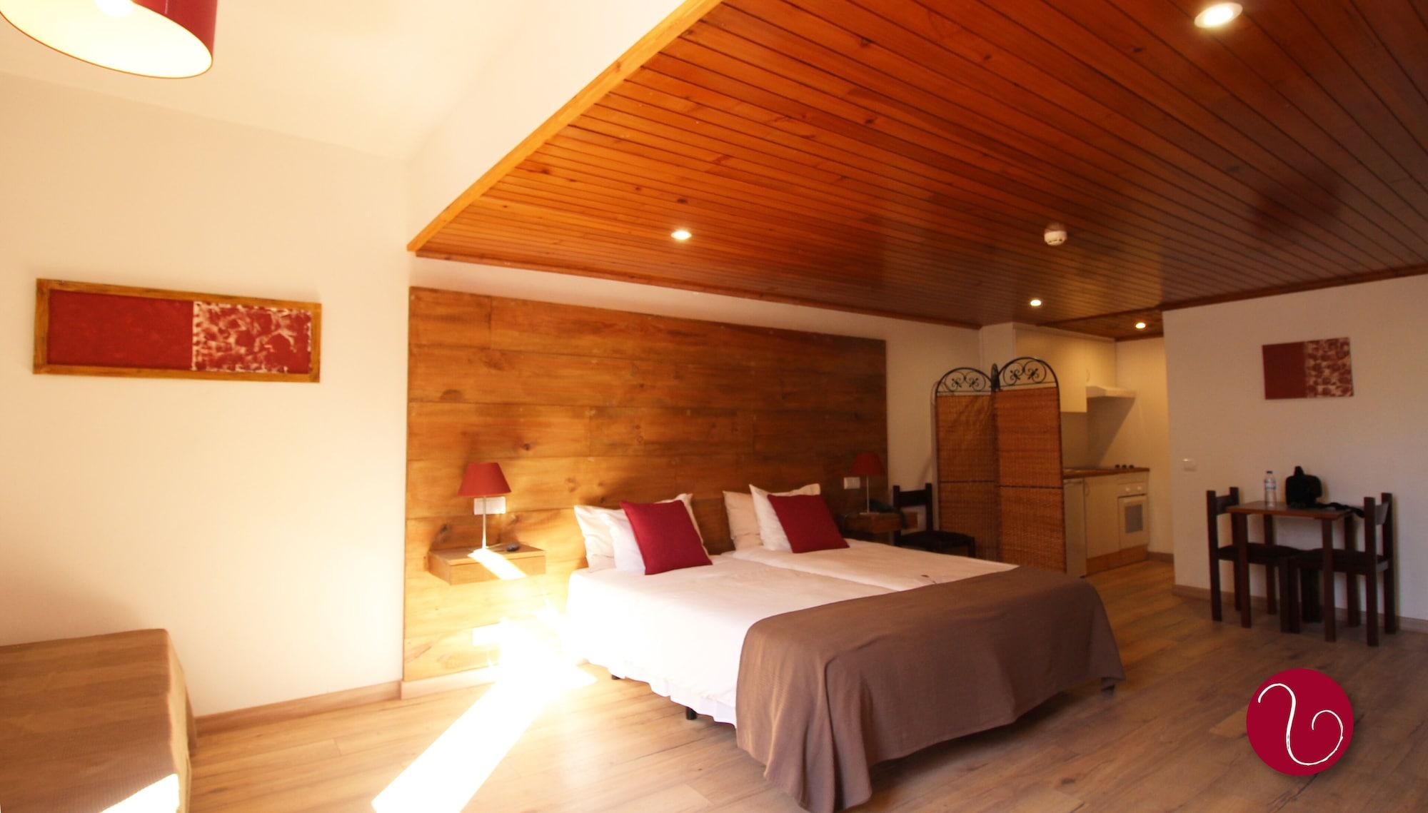 Guesthouse Vila Lusitania 푼샬 외부 사진