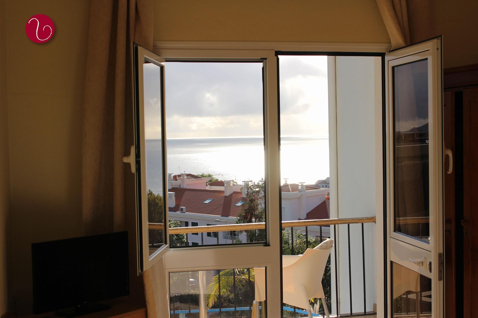 Guesthouse Vila Lusitania 푼샬 외부 사진