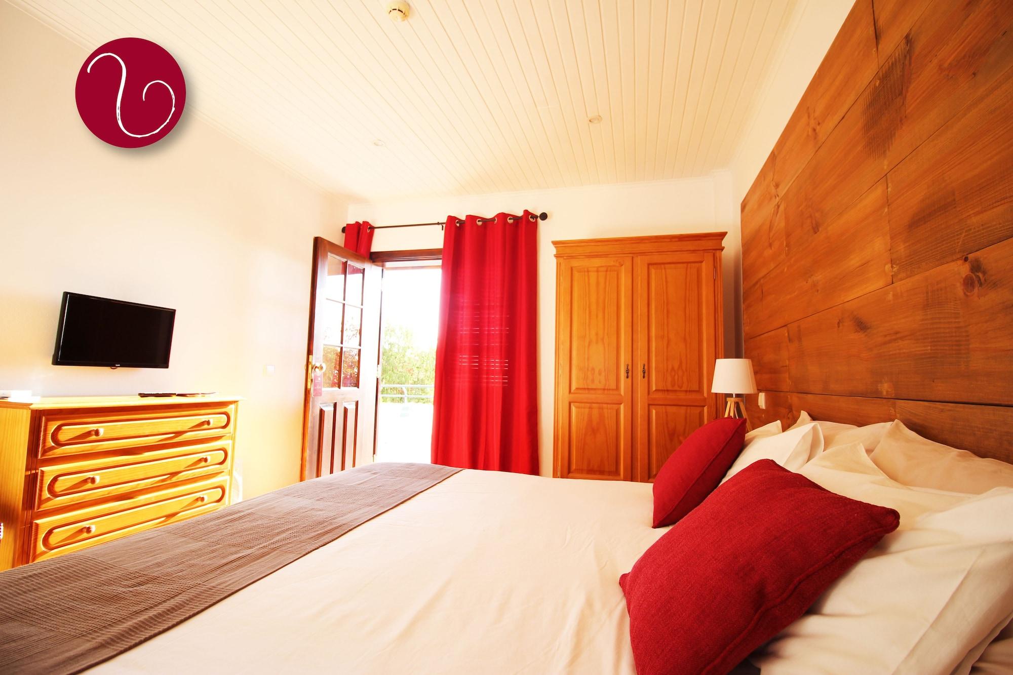 Guesthouse Vila Lusitania 푼샬 외부 사진