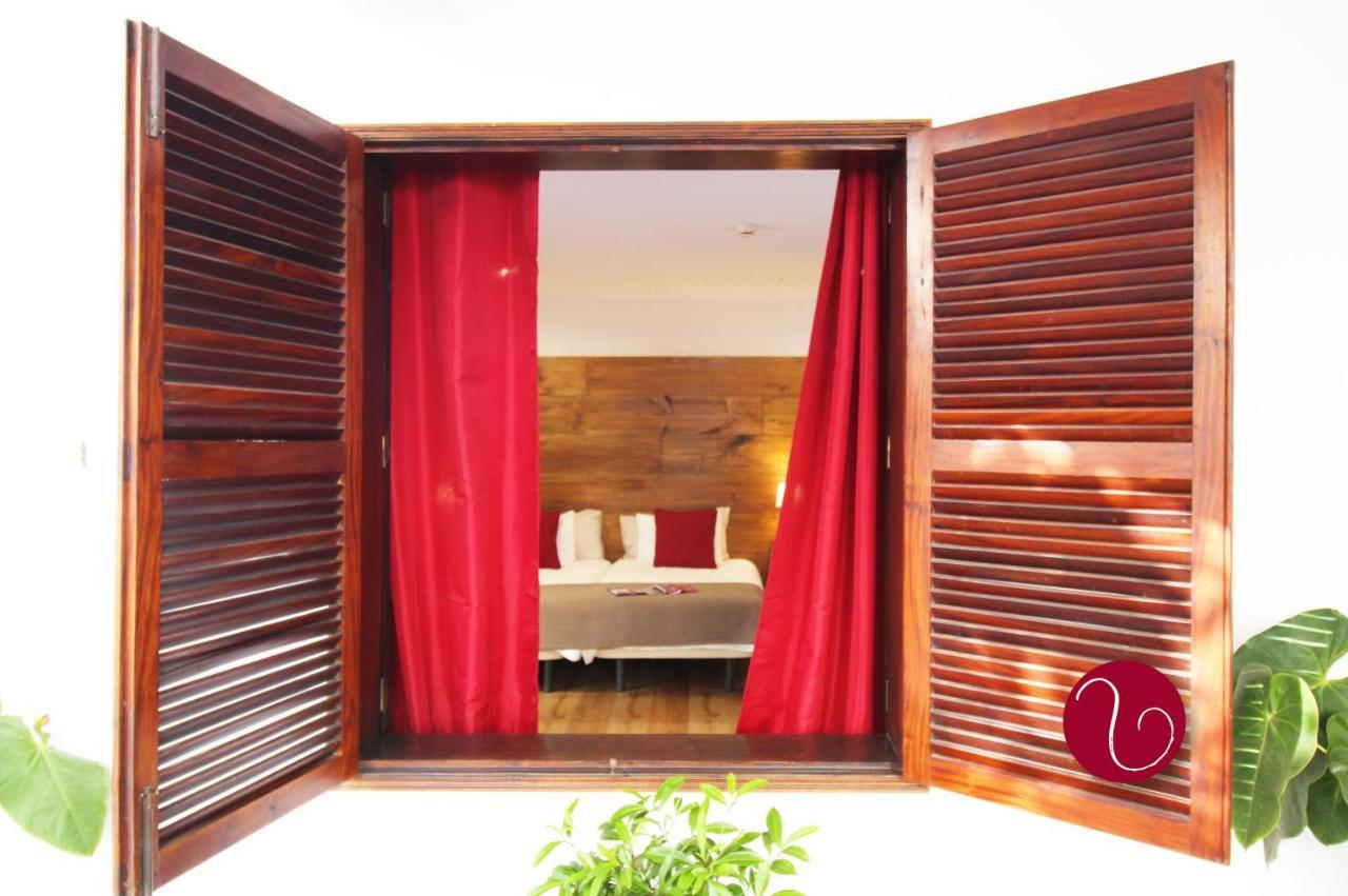 Guesthouse Vila Lusitania 푼샬 외부 사진
