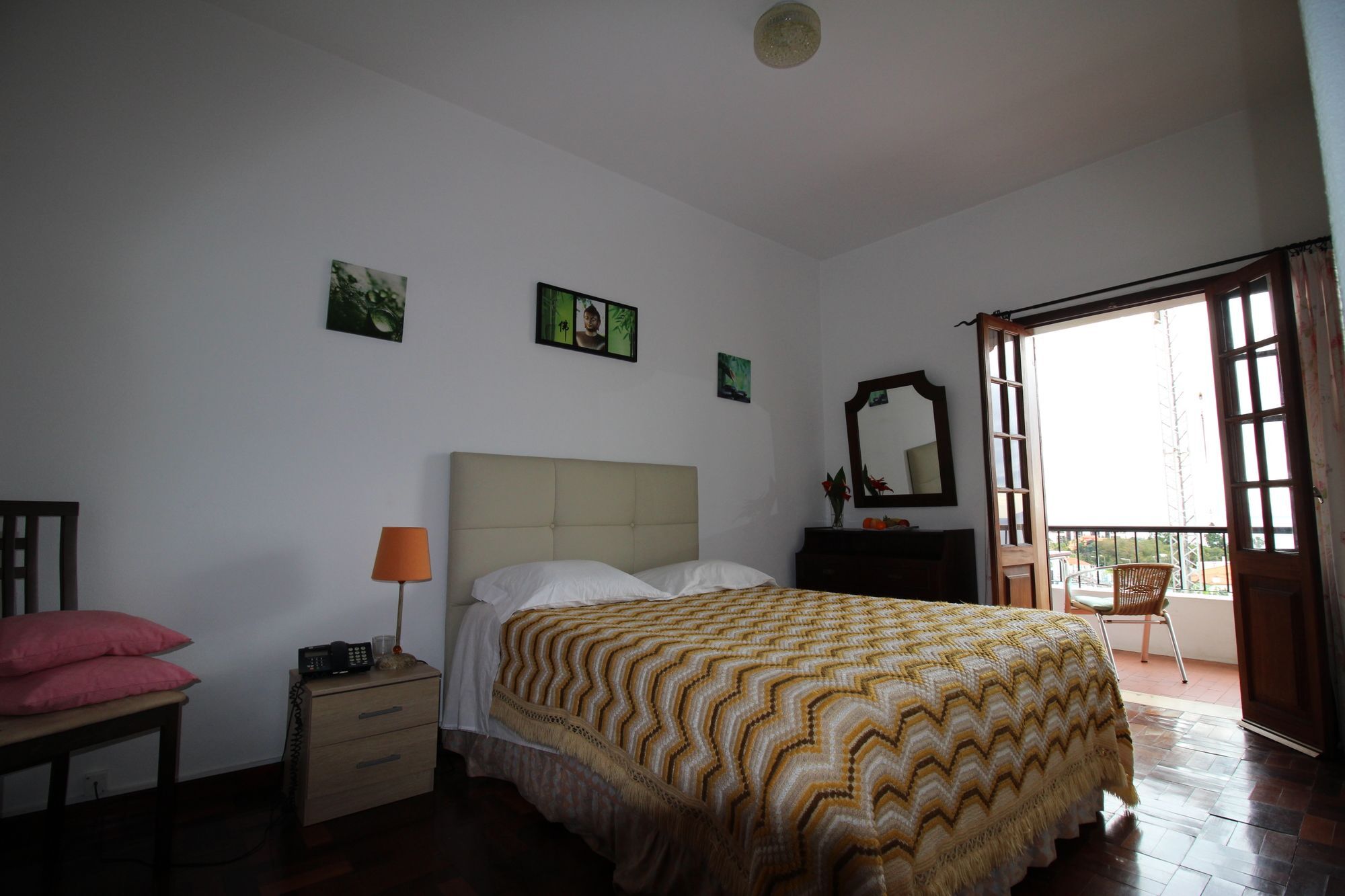Guesthouse Vila Lusitania 푼샬 외부 사진