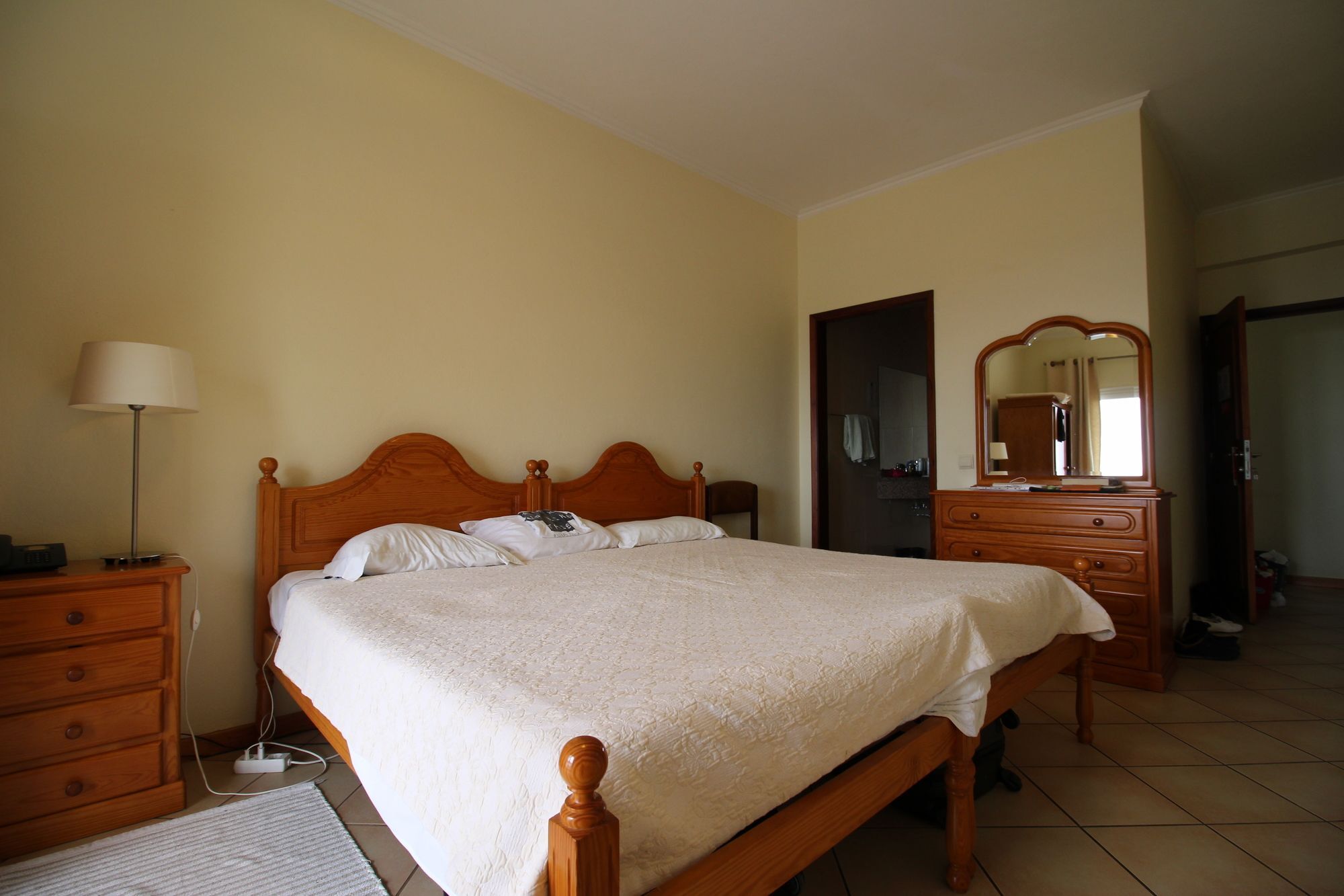 Guesthouse Vila Lusitania 푼샬 외부 사진